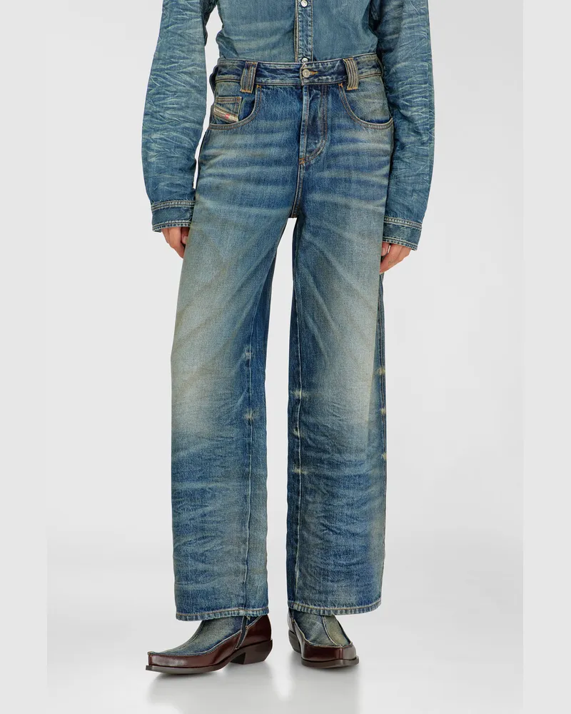 Diesel Relaxed Jeans High Waist 1982 D-Hakou, Mittelblau, Knopfverschluss Blau