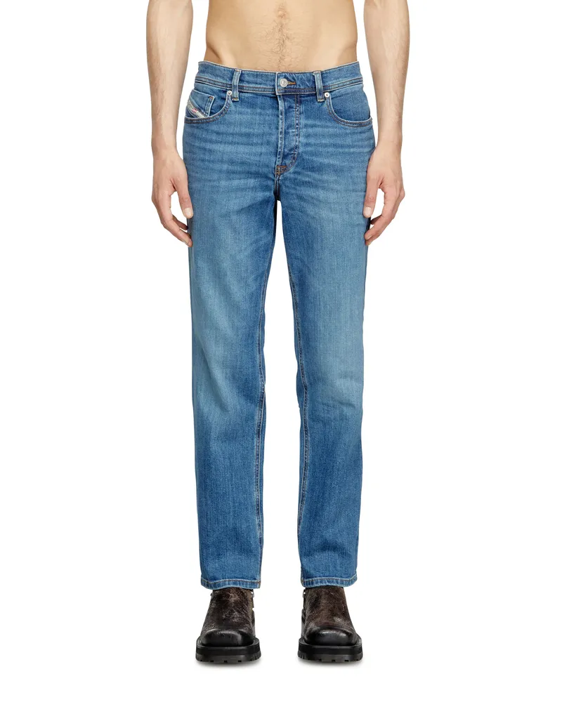 Diesel Regular Jeans Regular Waist 2023 D-Finitive, Hellblau, Knopfverschluss Blau