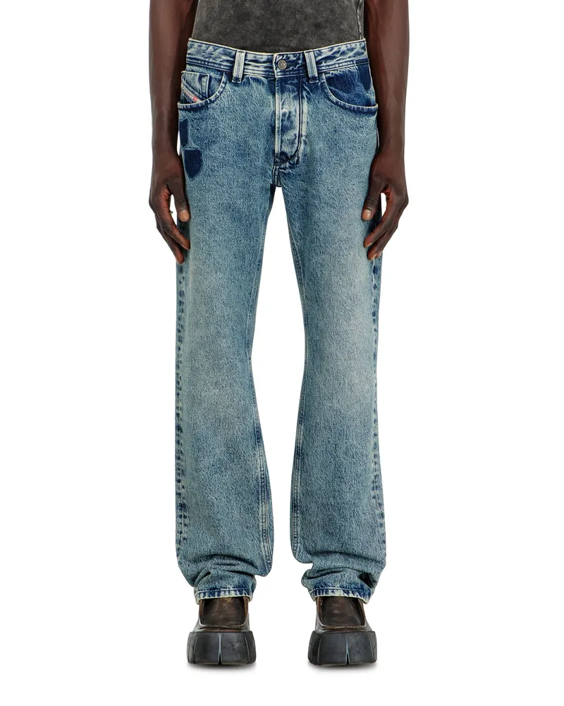 Diesel Regular Jeans Low Waist 1985 Larkee, Mittelblau, Knopfverschluss Blau