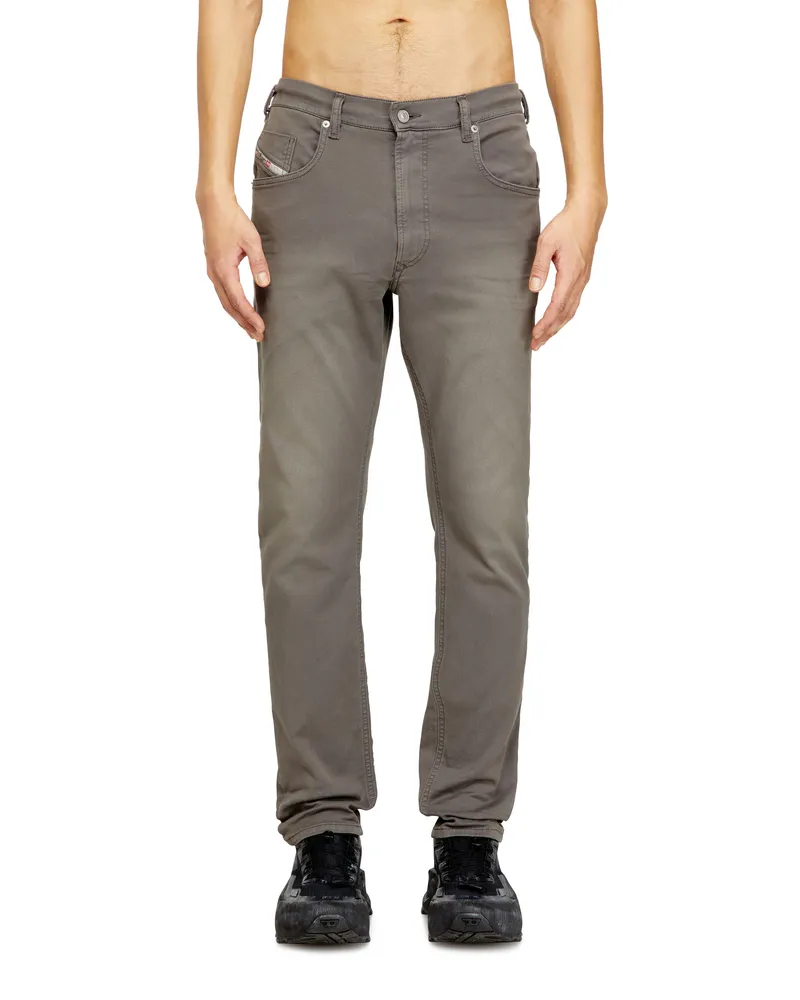 Diesel Regular 2032 D-Krooley-BW Joggjeans - Jeans - Herren 