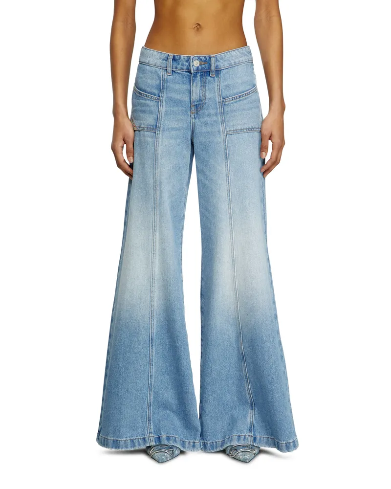 Diesel Flare Jeans Low Waist D-Akii, Hellblau, Reißverschluss Blau