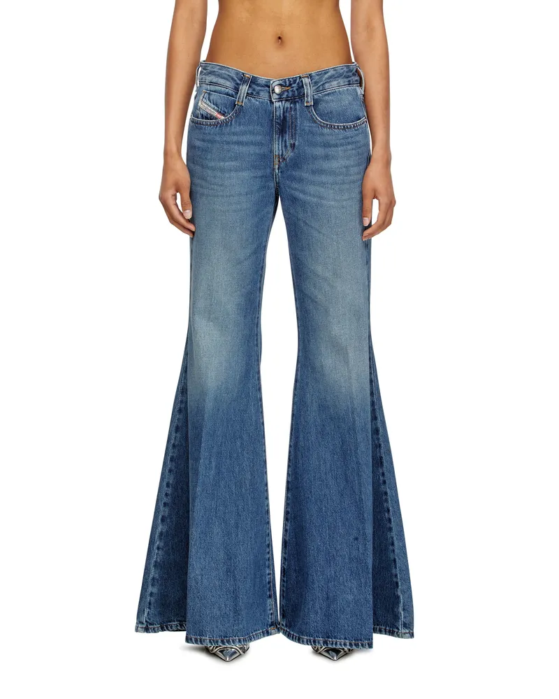 Diesel Flare Jeans Low Waist 1970 D-Bleess, Mittelblau, Reißverschluss Blau