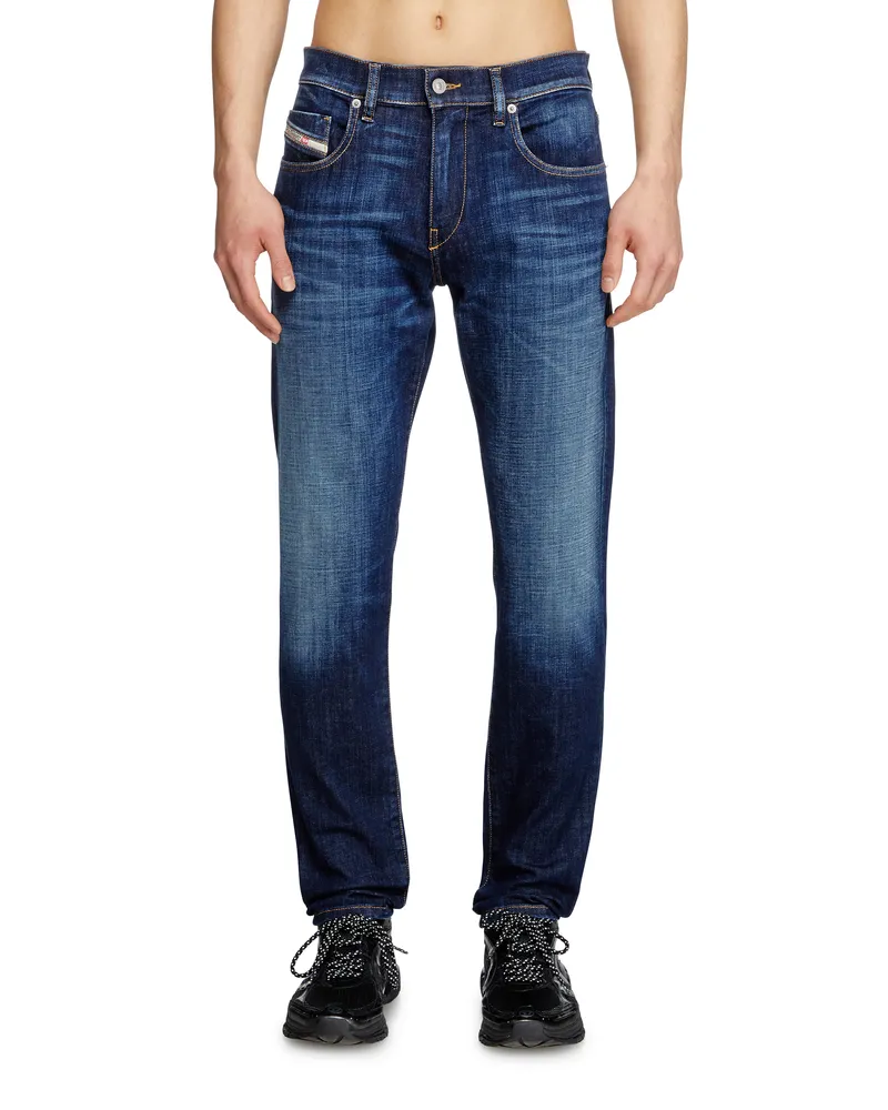 Diesel Slim Jeans Regular Waist 2019 D-Strukt - Jeans - Herren - Blau Blau