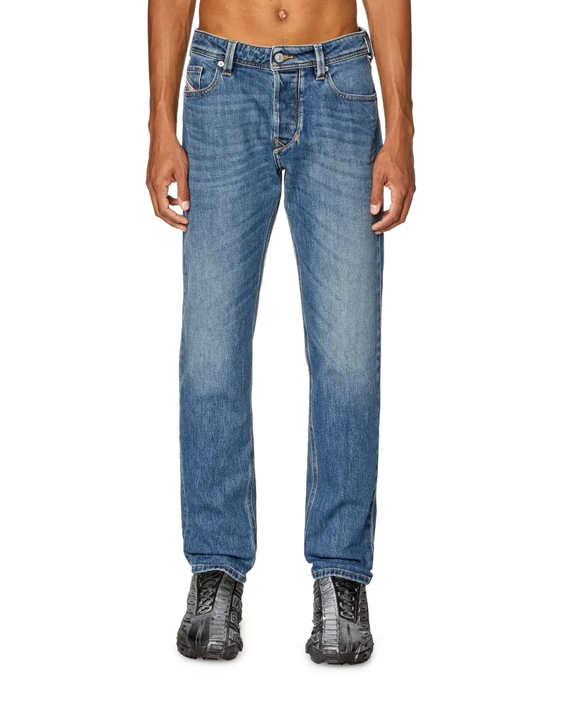 Diesel Tapered Jeans - 1986 Larkee-Beex - Jeans - Herren - Blau Blau