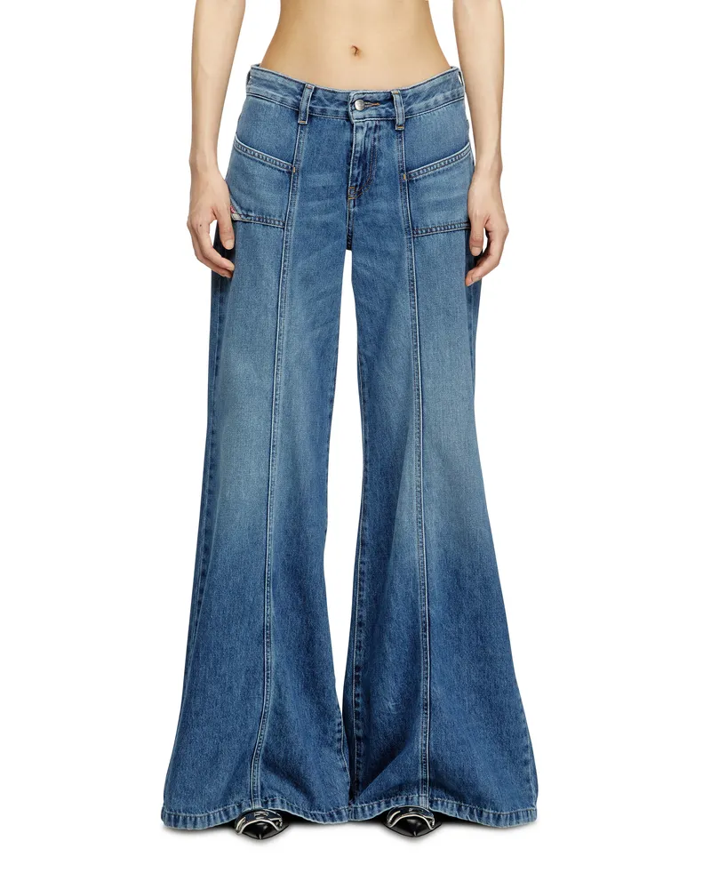Diesel Flare Jeans Low Waist D-Akii, Mittelblau, Reißverschluss Blau