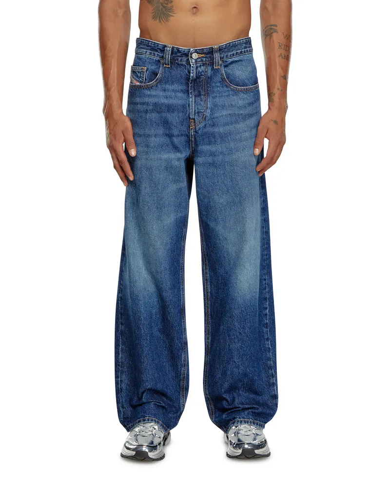 Diesel Relaxed Jeans - 2001 D-Macro - Jeans - Herren - Blau Blau