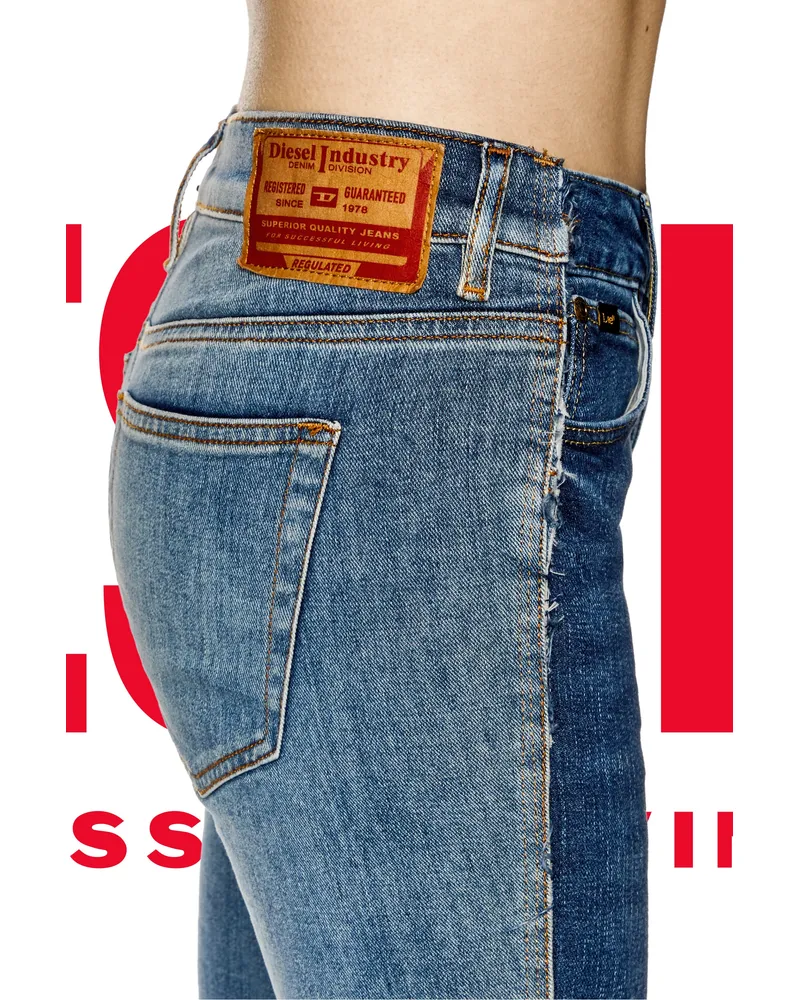 Diesel Bootcut Jeans - Dieseloves 02, Mittelblau, Reißverschluss Blau
