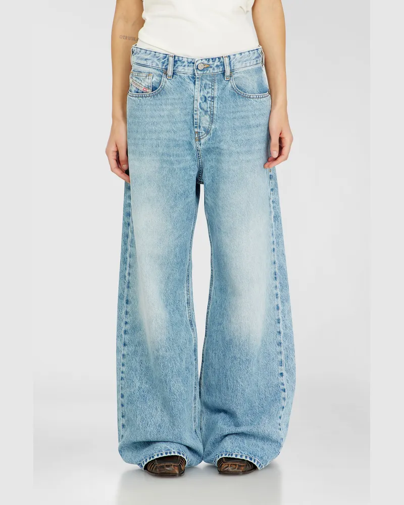 Diesel Relaxed Jeans Low Waist 1996 D-Sire, Hellblau, Knopfverschluss Blau