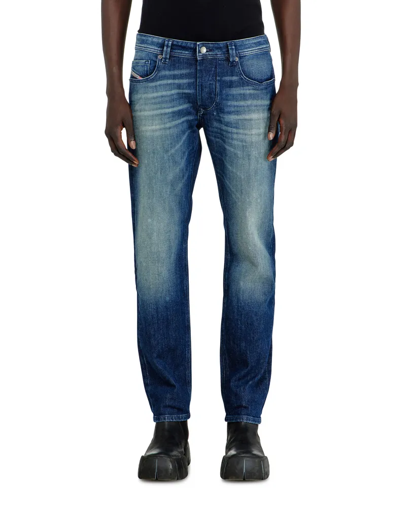 Diesel Regular Jeans Low Waist 1986 Larkee-Beex - Jeans - Herren - Blau Blau