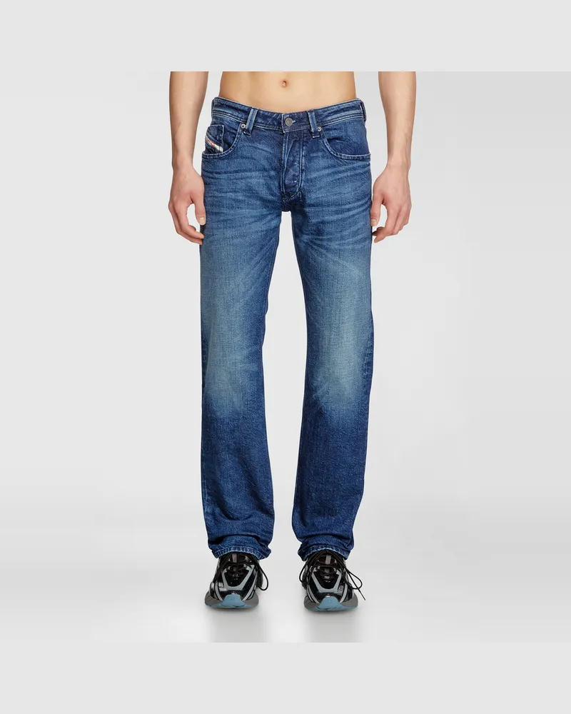 Diesel Regular Jeans Low Waist 1985 Larkee, Dunkelblau, Knopfverschluss Blau