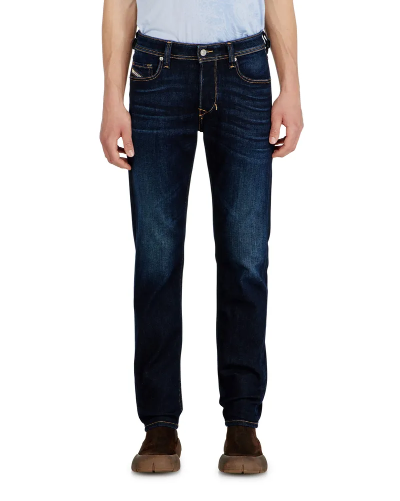Diesel Regular Jeans Low Waist 1986 Larkee-Beex, Dunkelblau, Knopfverschluss Blau