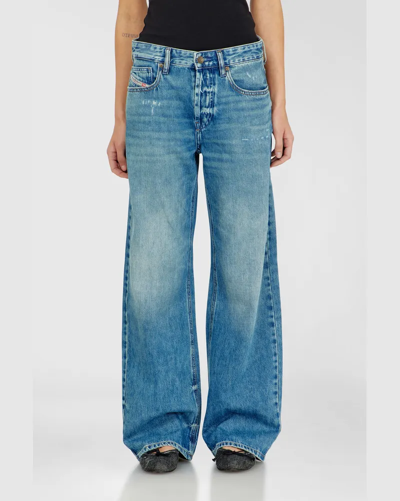Diesel Relaxed Jeans Regular Waist 1990 D-Waigee, Mittelblau, Knopfverschluss Blau