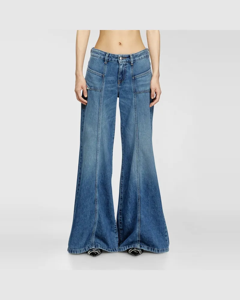 Diesel Flare Jeans Low Waist D-Akii, Mittelblau, Reißverschluss Blau