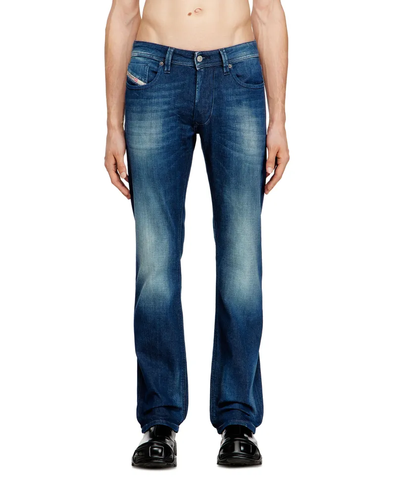 Diesel Regular Jeans Low Waist 1985 Larkee, Mittelblau, Knopfverschluss Blau