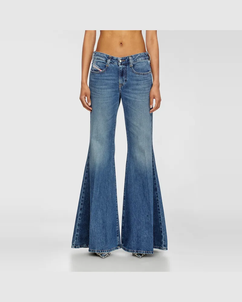 Diesel Flare Jeans Low Waist 1970 D-Bleess, Mittelblau, Reißverschluss Blau