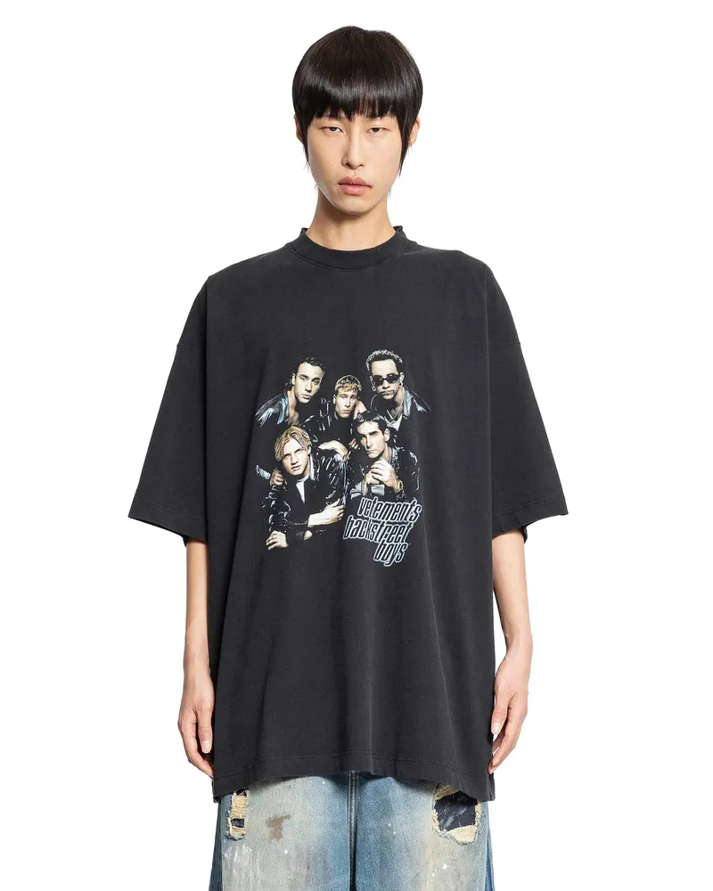 VETEMENTS MAN BLACK T-SHIRTS & TANK TOPS Black
