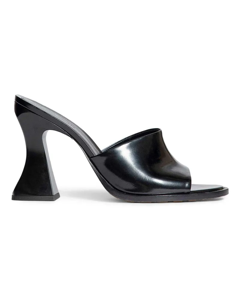Bottega Veneta Leather Cha-Cha Mule Black