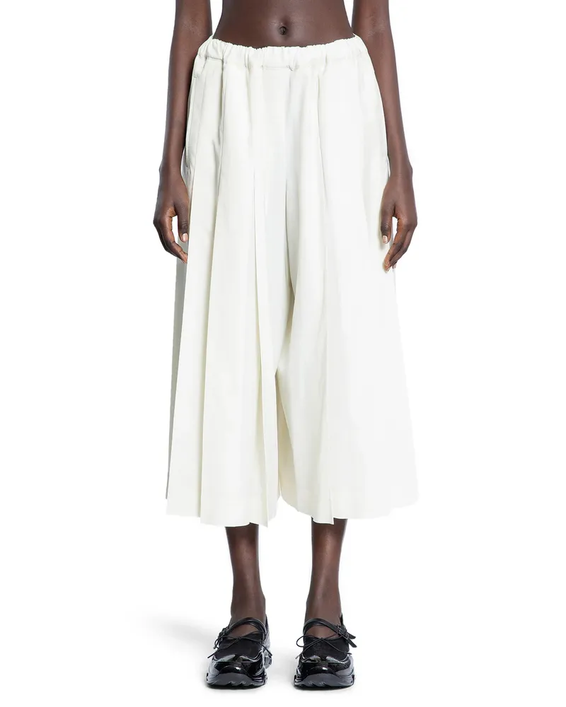Comme des Garçons Pantaloni a gamba larga con pieghe e taglio corto Off-white
