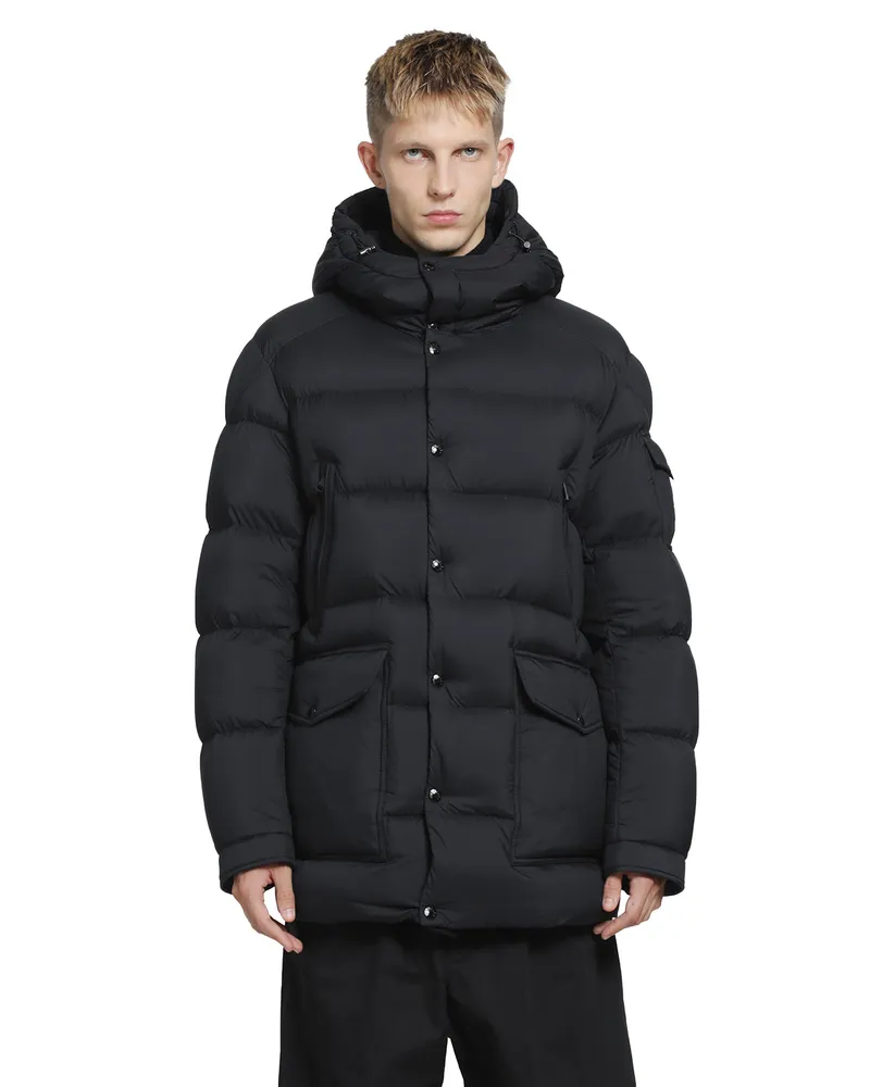 Moncler Bretagne Mid-Length Down jacket Black