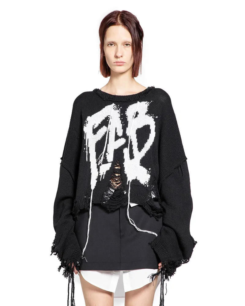 SSHEENA Fab Distressed Sweater Black&white