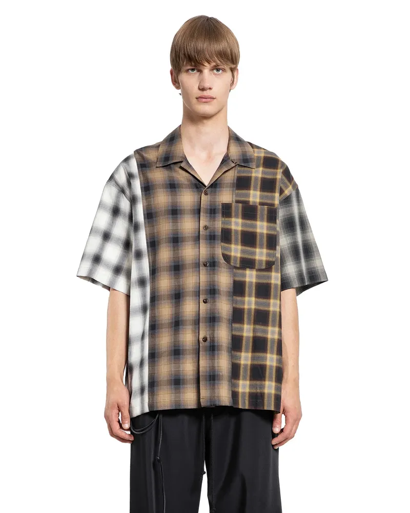 Song For The Mute Button-Up Gym Shirt Multicolor