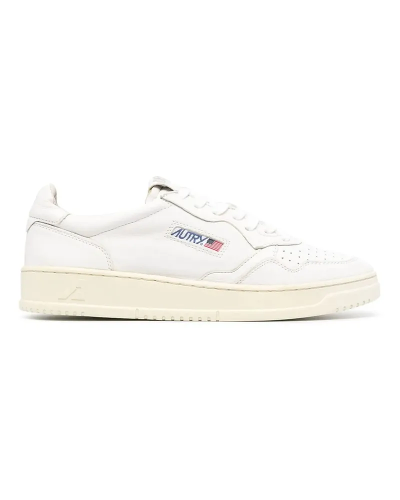 AUTRY Medalist Low "Goat/White White