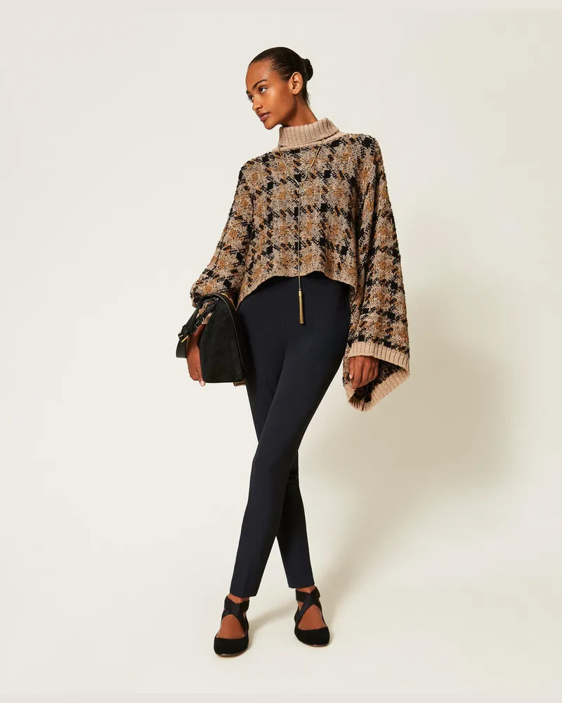 Twin-Set Cape aus Jacquardstrick mit Karomuster Jacquard-karomuster