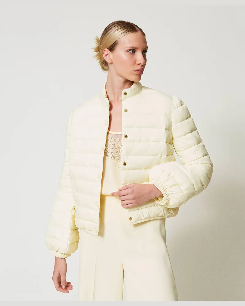 Twin-Set Jacken und Outerwear - Leichte Steppjacke mit Logoknöpfen, Vanilla, Größe Vanilla