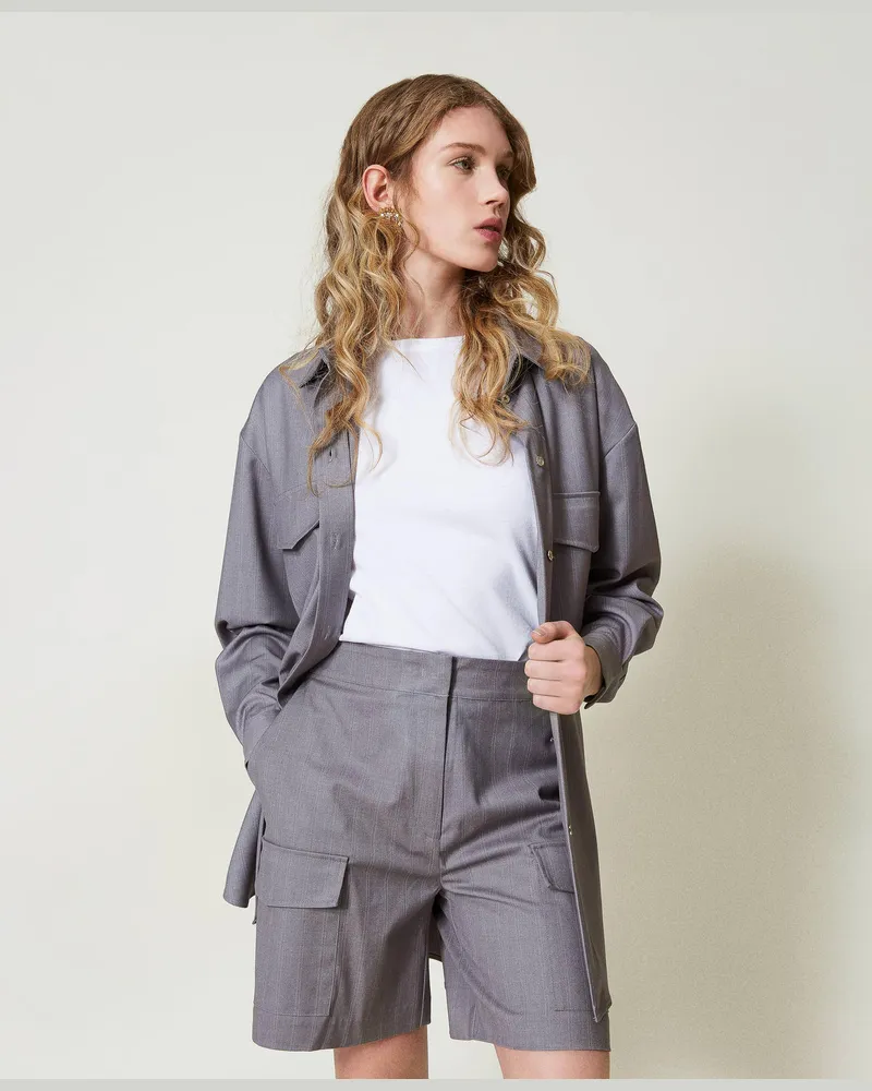 Twin-Set Hosen - Bermudashorts mit Nadelstreifen und Taschen, Grau-Melange Nadelstreifen Schneeweiß, Gestreift, Größe Grau-melange