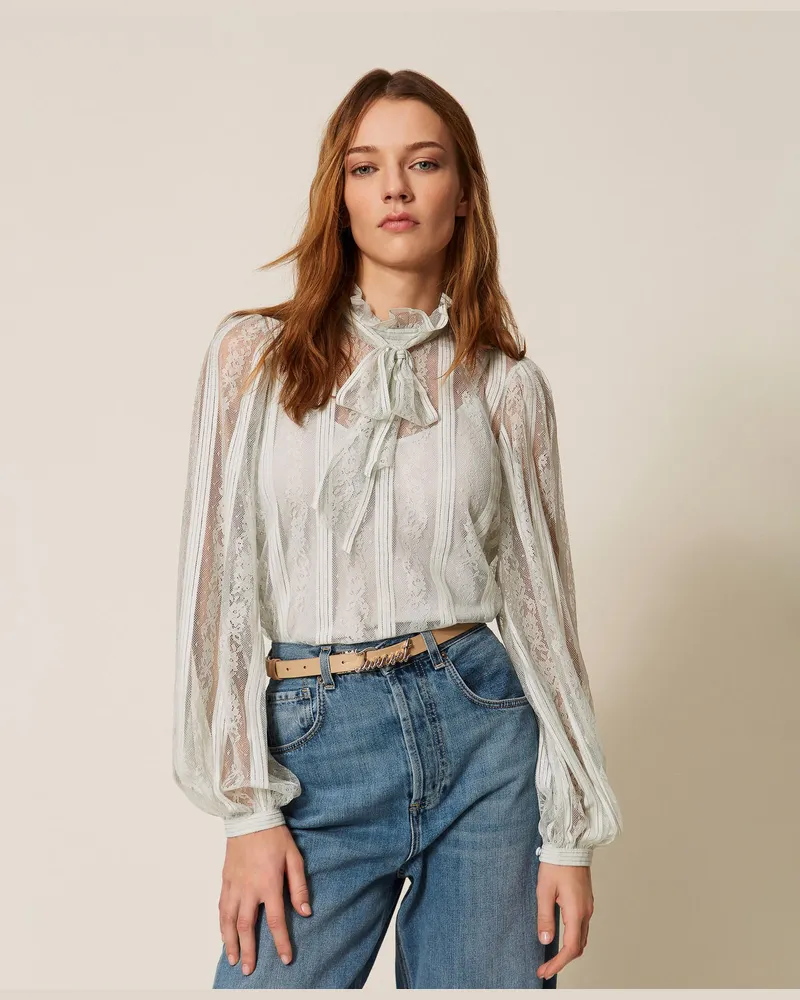 Twin-Set Bluse aus Spitze im Streifen-Dessin und Schleife Aqua-hellblau