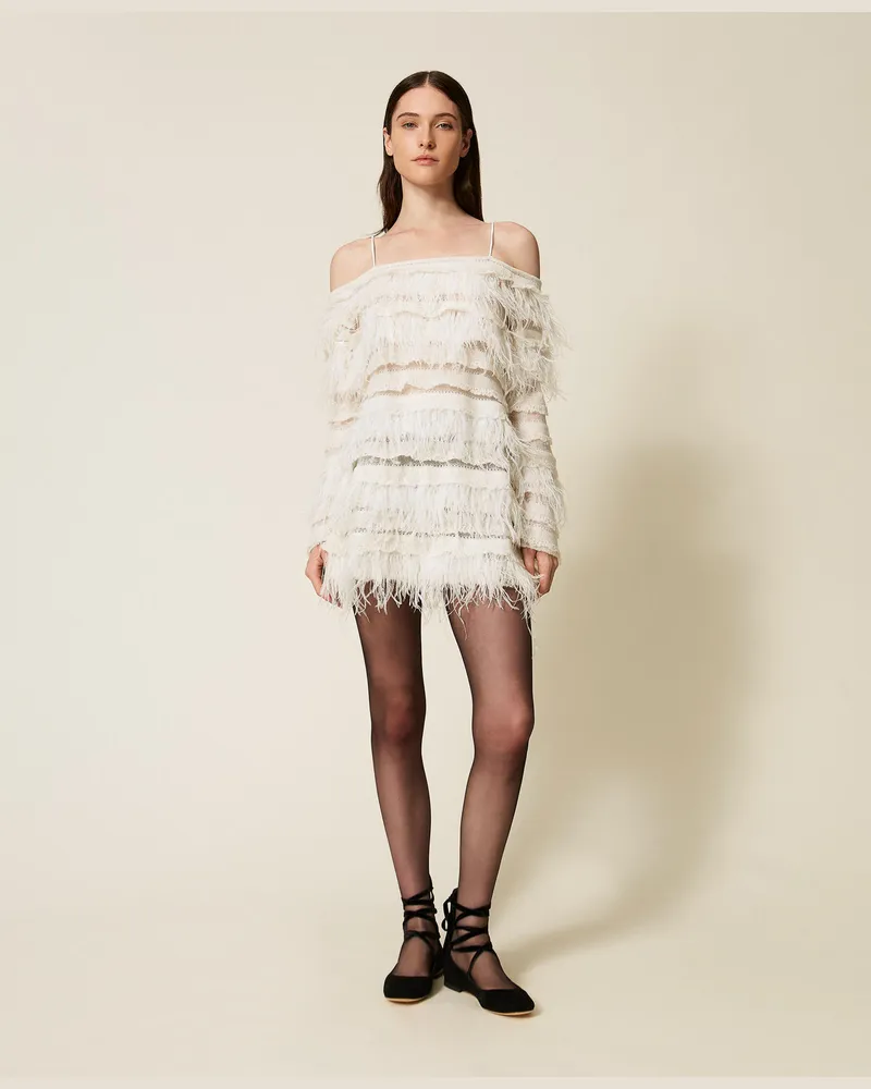 Twin-Set Kleider - Kurzes Off-Shoulder-Strickkleid mit Federn, Weiß Schnee, Größe Weiß
