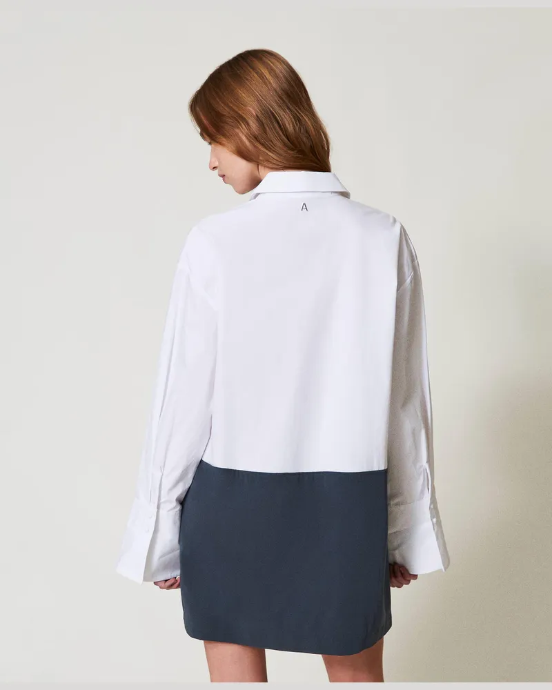 Actitude by Twinset Kleider - Kurzes Kleid aus garngefärbtem Popeline, Zweifarbig "Papers"-Weiß / Blue Fusion, Größe Zweifarbig