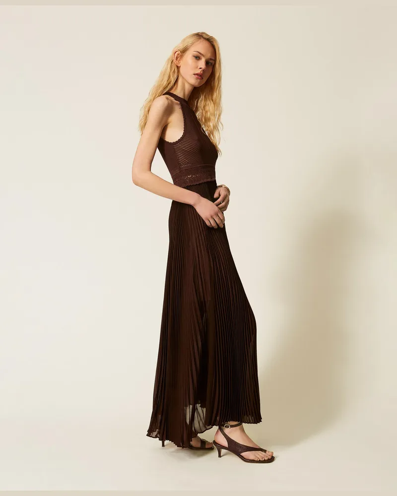 Twin-Set Kleider - Langes Strickkleid mit plissiertem Georgette, Coffee Liqueur, Plissee, Größe Coffee