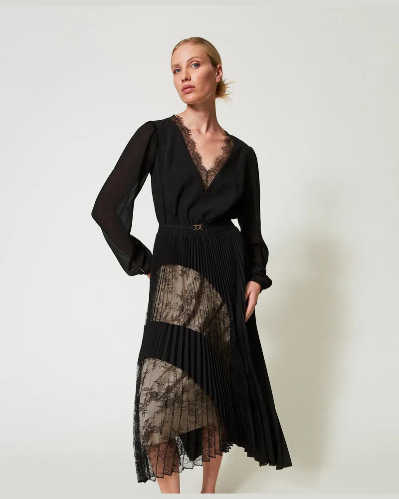 Twin-Set Kleider - Maxikleid aus plissiertem Georgette mit Spitze, Schwarz, Größe Schwarz