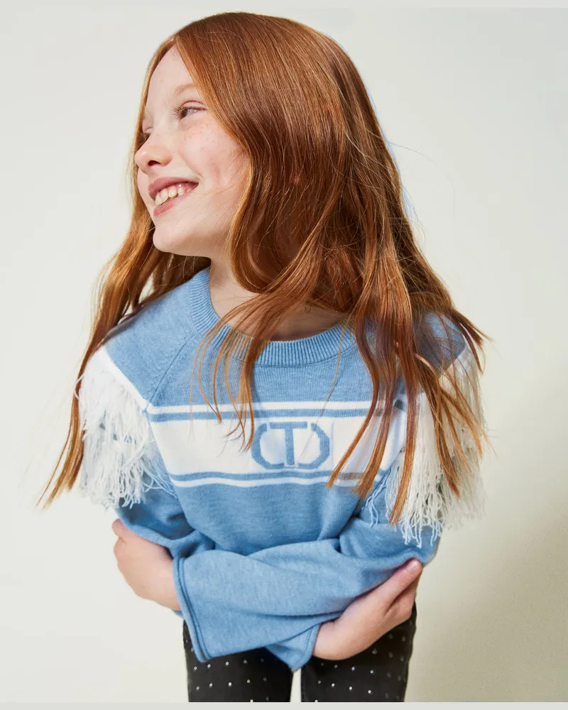 Twin-Set Pullover mit Oval T aus Jacquard und Fransen, Zweifarbig „Frozen Fjord"-Azur / Off White, Größe: 6A 