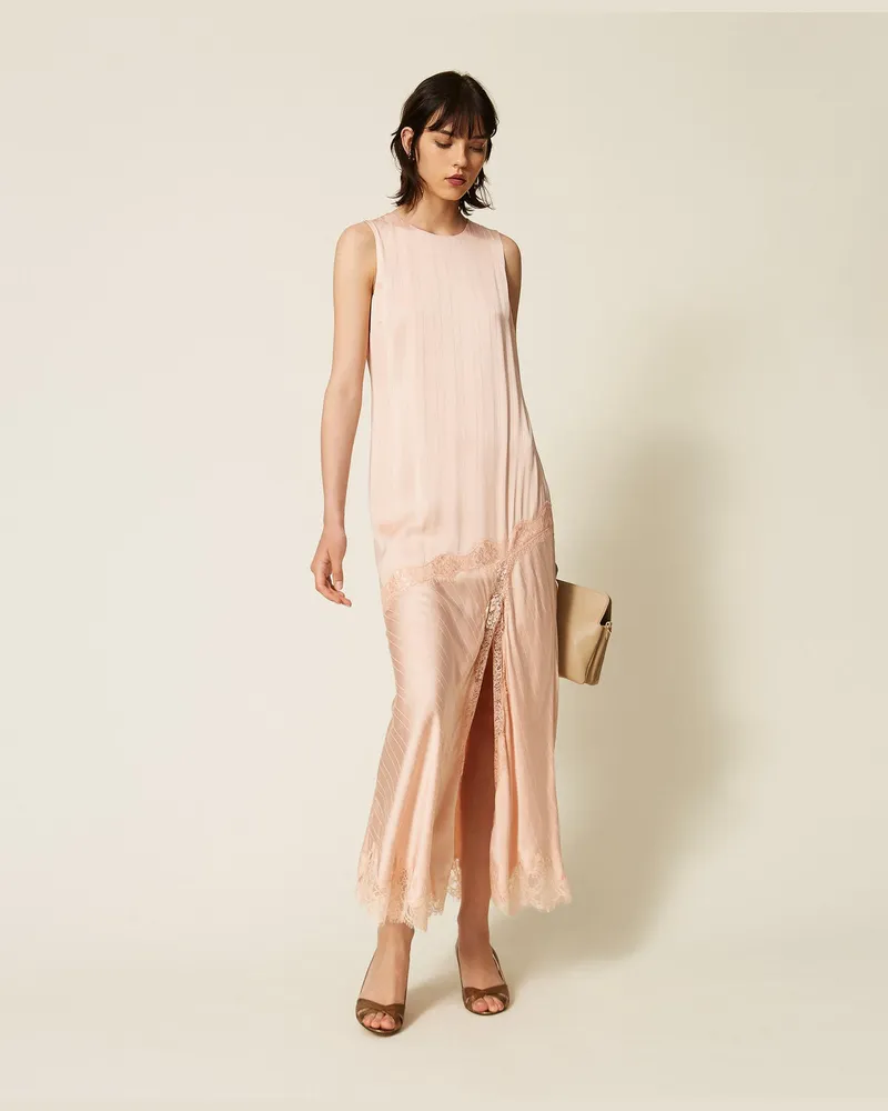 Twin-Set Maxikleid aus Satin und Spitze „peachy