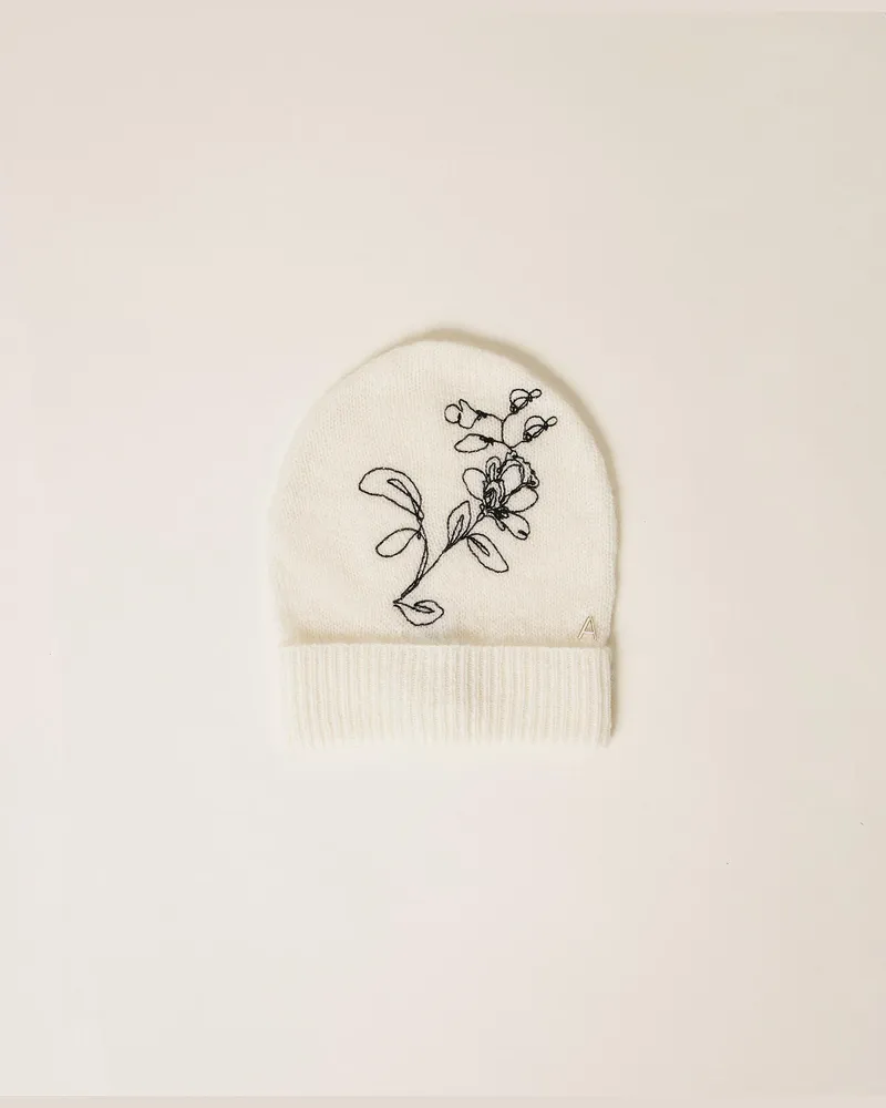 Actitude by Twinset Strickmütze mit floralem Stickmotiv Schneeweiß