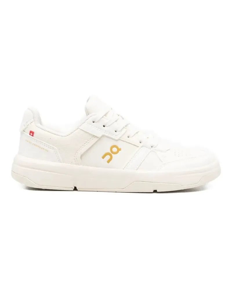 ON The Roger Clubhouse Ace' Sneakers White
