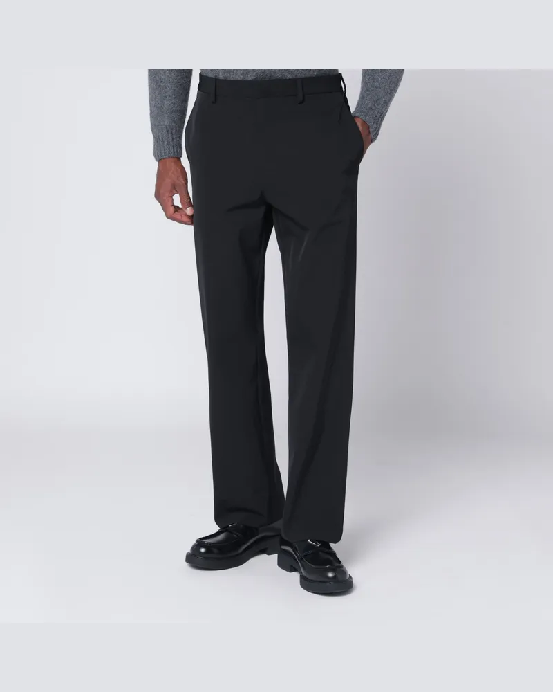 Prada Schwarze Hose aus Techno-Stretch Black