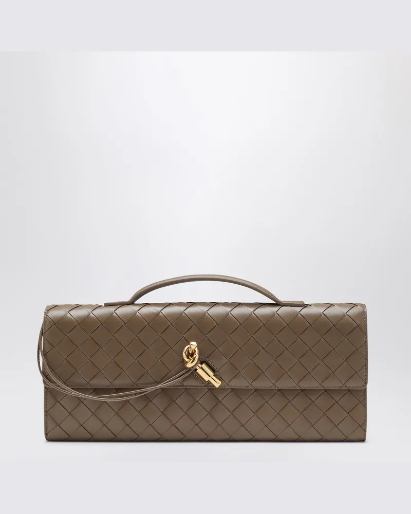 Bottega Veneta Andiamo Clutch in Beige Pinecone Braun