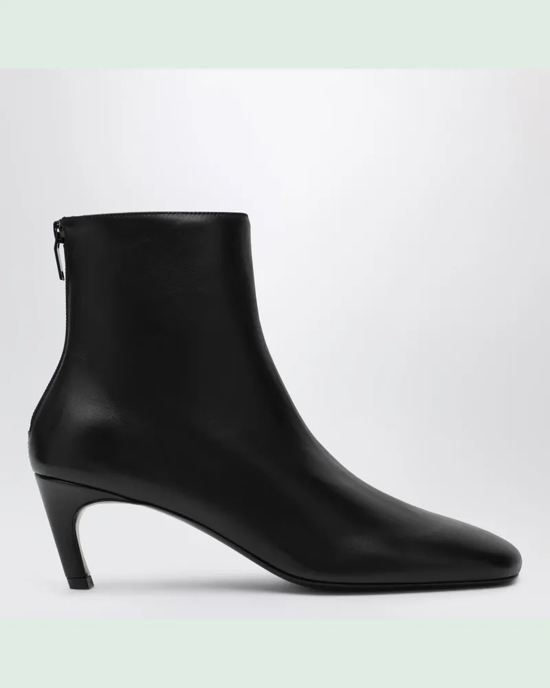 Totême Ankle-Boots aus weichem Nappaleder in Schwarz Black