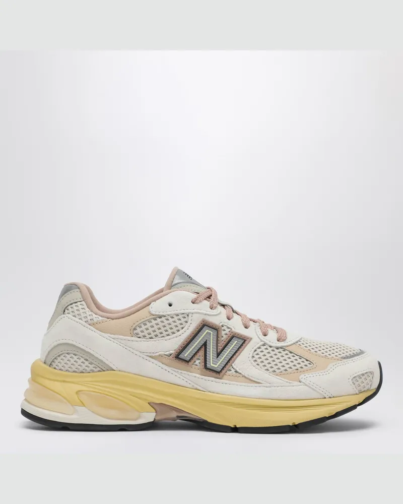 New Balance 2010 Sneaker in Linen/Desert Clay Multicolor
