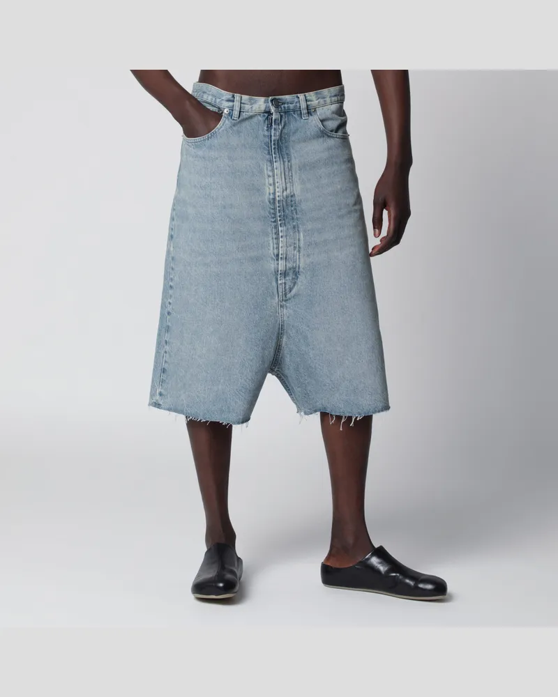 Maison Margiela Denim-Bermudashorts mit tiefem Schritt in Eisblau Light