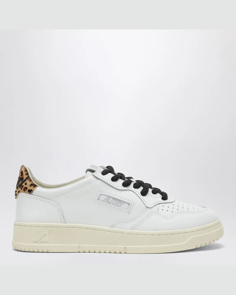 AUTRY Medalist Low Sneakers in Weiß mit Leoparden-Cavallino White