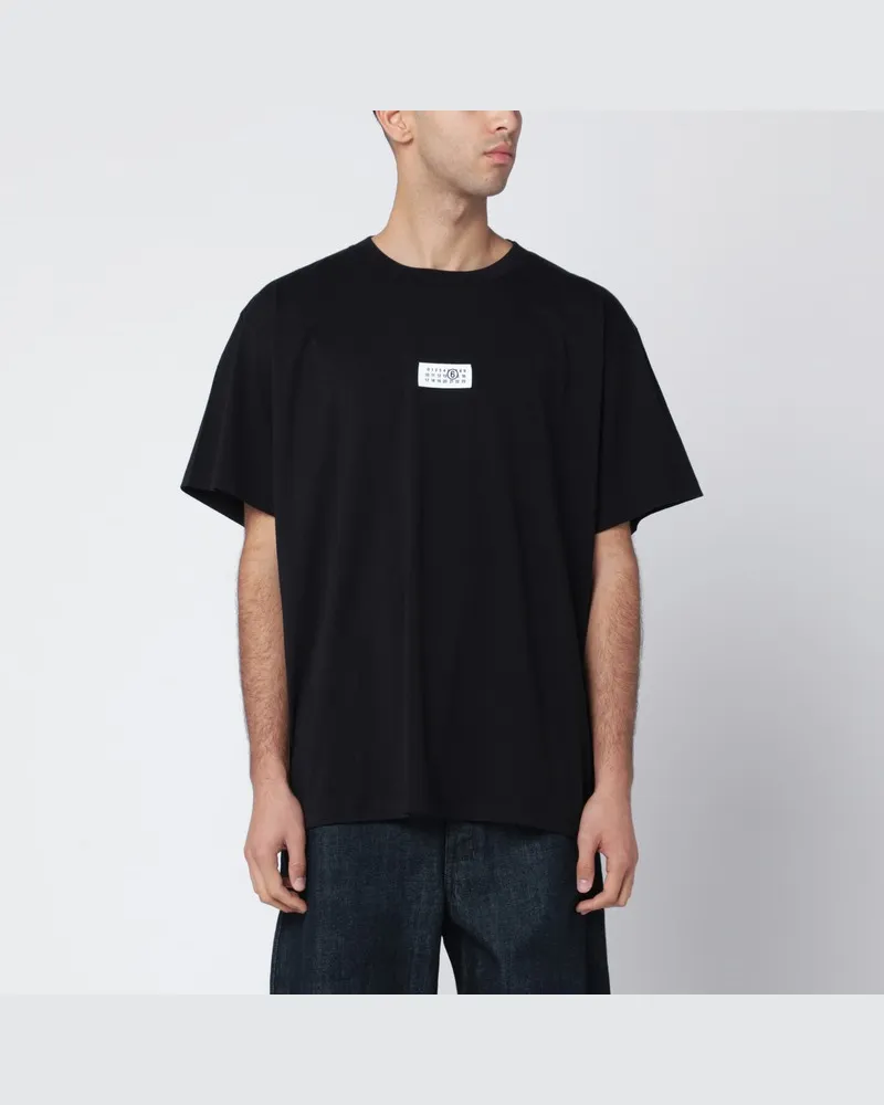 Maison Margiela Schwarzes T-Shirt mit Numeric-Signature-Patch Schwarz