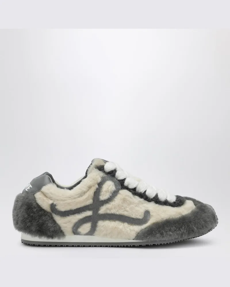 Loewe Graue/cremefarbene Ballet Runner 2.0 Sneaker aus Shearling Grau