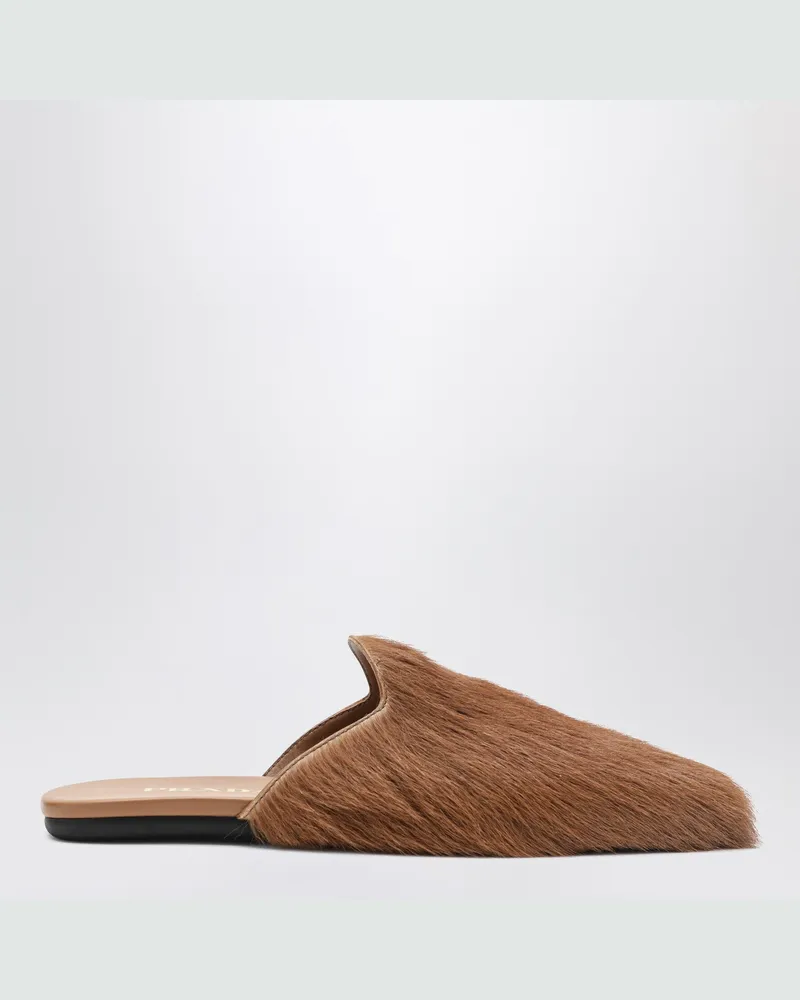 Prada Sandfarbener Sabot mit Felloptik Orange