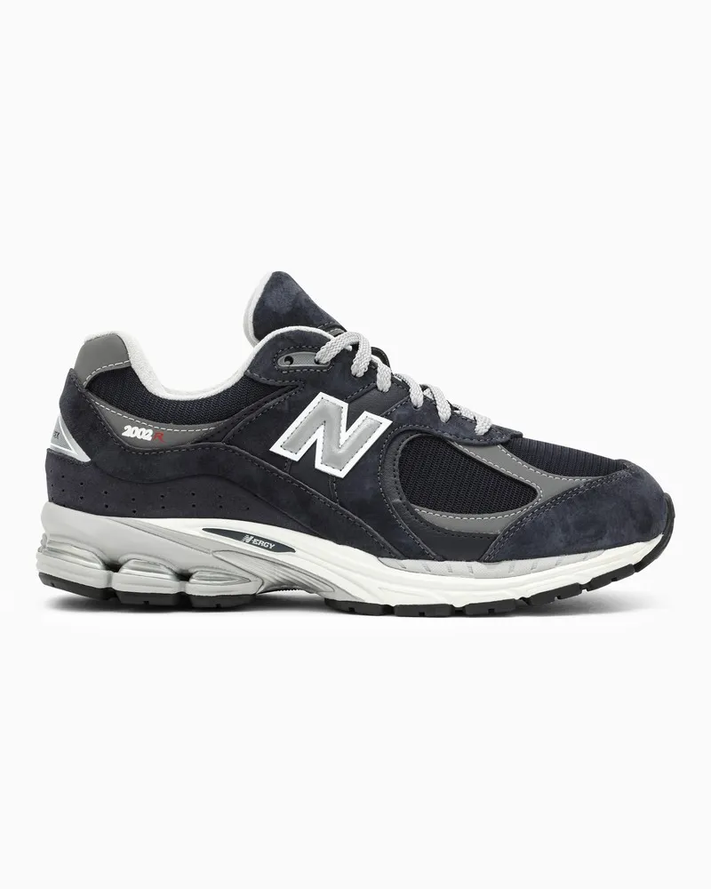 New Balance Flacher Sneakers 2002R aus Leder in der Farbe blau eclipse Blau
