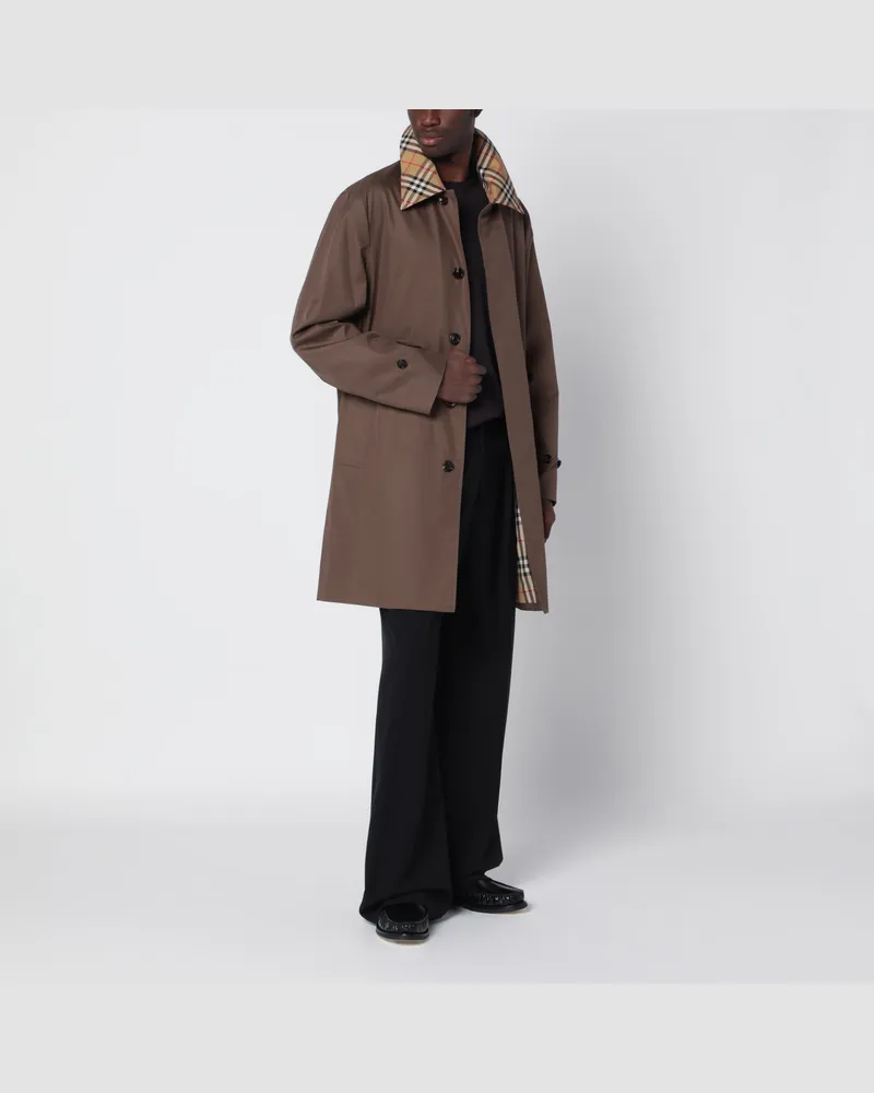 Burberry Brauner Trenchcoat aus Baumwolle mit Check-Kragen Brown