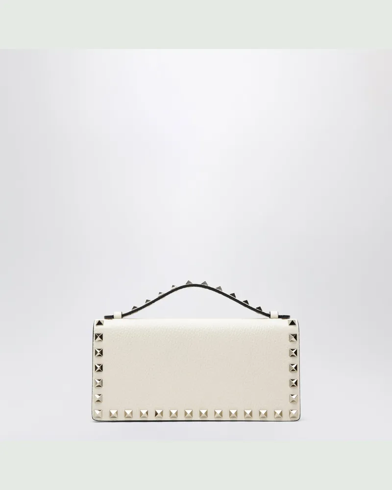 Valentino Garavani Rockstud Geldbörse mit Kette aus Kalbsleder in Elfenbein Beige